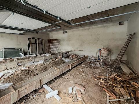 комерційна за адресою Дмитра Коцюбайла вул., 7-А