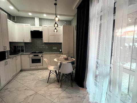 будинок за адресою Літературна вул. (Чехова), 16