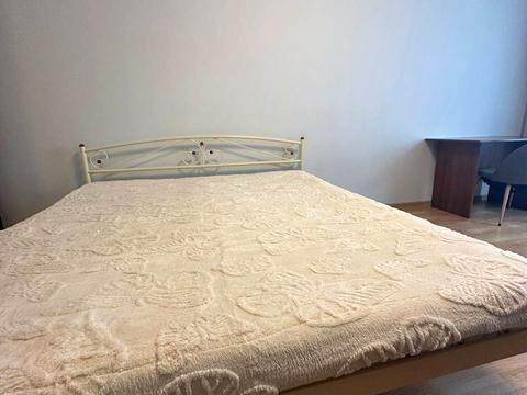 квартира за адресою Літературна вул. (Чехова), 14-В