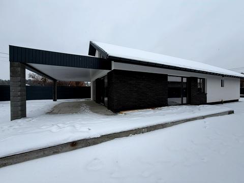 будинок за адресою Пасічна, 12