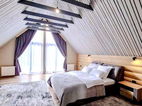 коммерческая по адресу Героїв Майану, 2