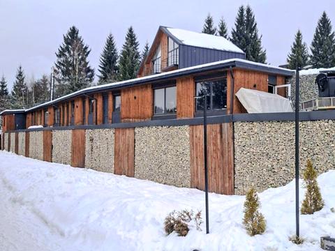 коммерческая по адресу Героїв Майану, 2