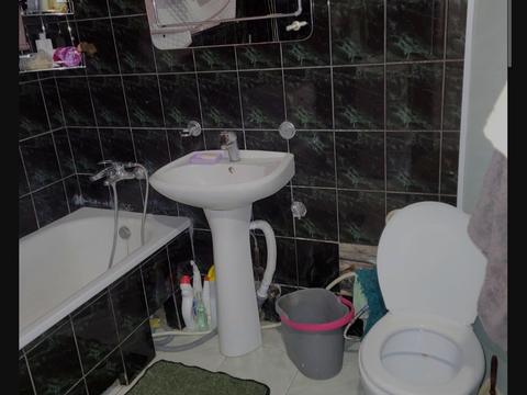 квартира за адресою Конституції, 3