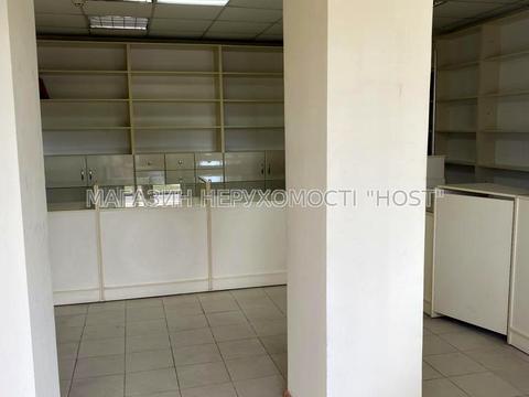 комерційна за адресою Глобинська вул. (Маршала Батицького), 45