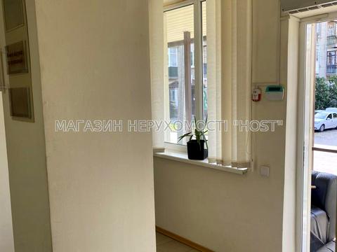 комерційна за адресою Глобинська вул. (Маршала Батицького), 45