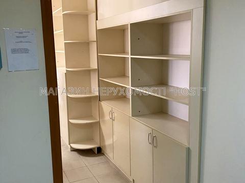 комерційна за адресою Глобинська вул. (Маршала Батицького), 45