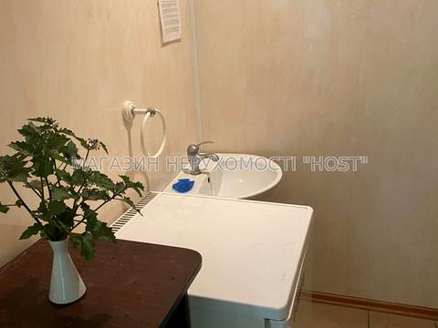 комерційна за адресою Глобинська вул. (Маршала Батицького), 45