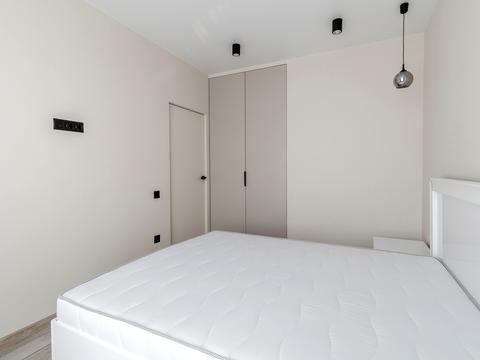 квартира по адресу Героев Майдана ул., 1