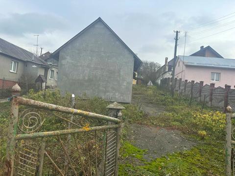 ділянка за адресою с. Зубра, Богдана Хмельницького вул.