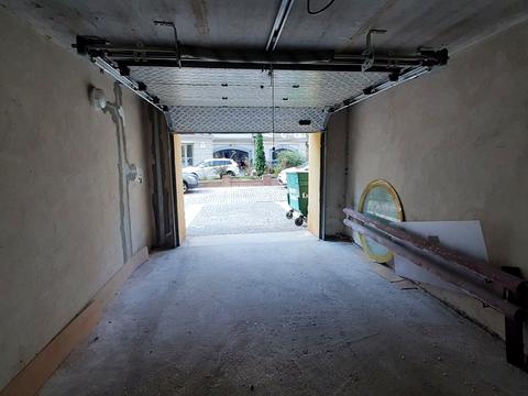 паркомісце за адресою Воздвиженська вул., 20а