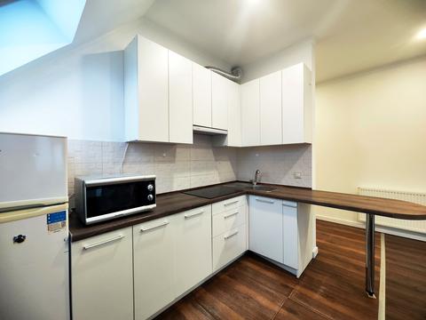 квартира за адресою Творча вул., 4