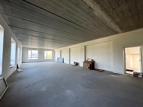 комерційна за адресою Центральна вул. (Чапаєва), 65