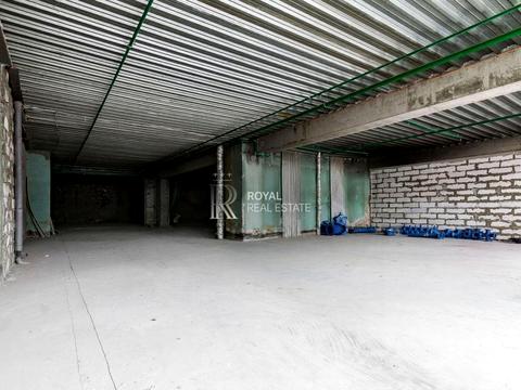 комерційна за адресою Машинобудівна вул., 41