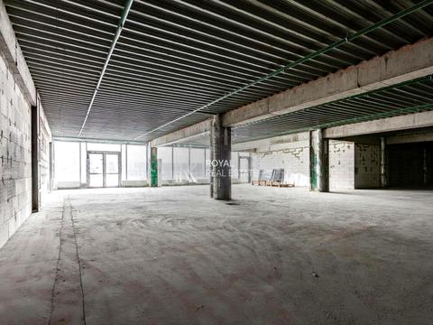 комерційна за адресою Машинобудівна вул., 41