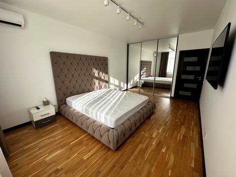 квартира за адресою Саперно-Слобідська вул., 24