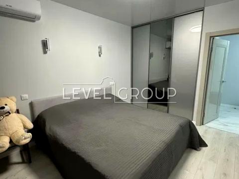 будинок за адресою Вацлава Гавела бульв. (Івана Лепсе), 28