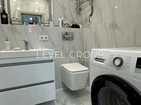 будинок за адресою Вацлава Гавела бульв. (Івана Лепсе), 28