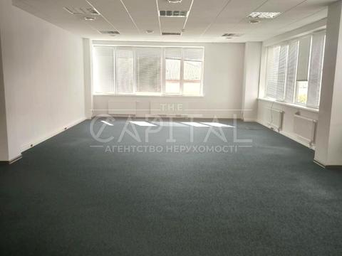 комерційна за адресою Ділова вул. (Димитрова), 5б