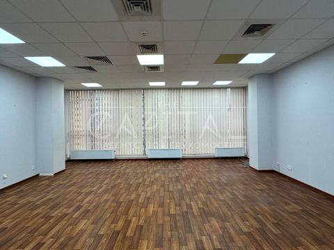 комерційна за адресою Казарменна вул. (Григорія Андрющенка), 7