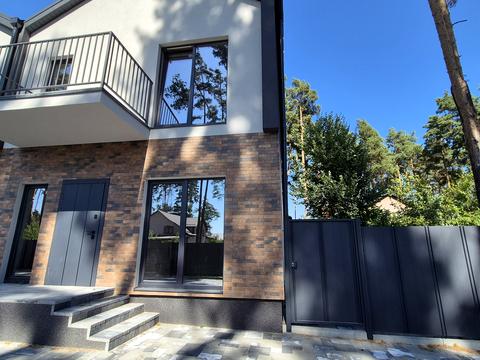 будинок за адресою Сім'ї Красовських вул. (Пролетарська)