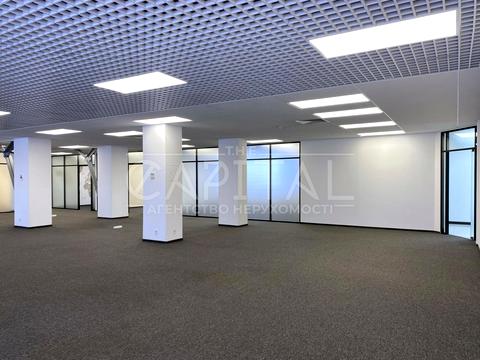 коммерческая по адресу Елены Телиги ул., 8