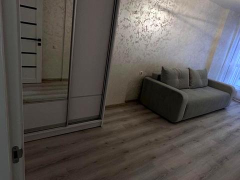 квартира за адресою Хіміків вул., 28, к.7-14