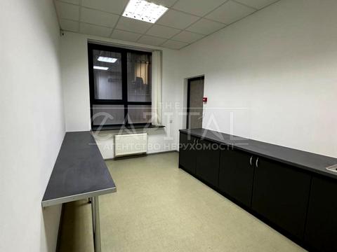 коммерческая по адресу Красиловская ул., 7