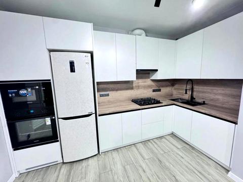 квартира за адресою Львів, Богдана-Ігора Антонича вул., 11