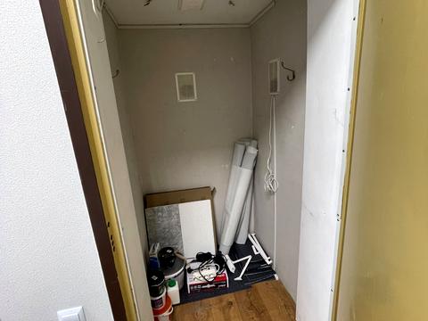 комерційна за адресою Привокзальна вул., 9а