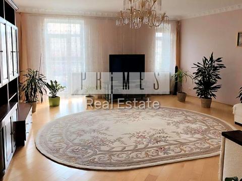 квартира за адресою Київ, Щекавицька вул., 30/39