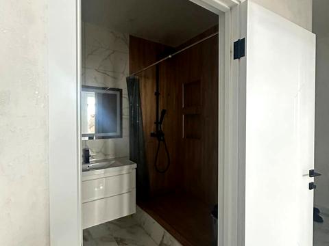 квартира за адресою Перлинна вул., 8