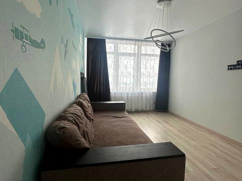 квартира за адресою Перлинна вул., 8