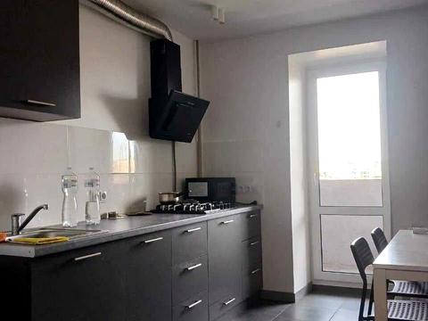 квартира за адресою Межигірська вул., 43