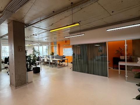 комерційна за адресою Київ, Костянтинівська вул., 75