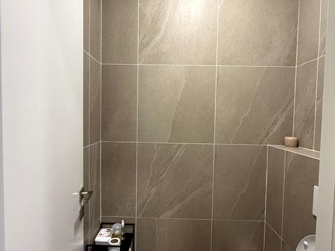 комерційна за адресою Київ, Костянтинівська вул., 75