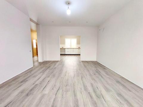 будинок за адресою Яблунева вул.