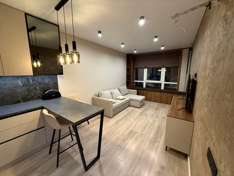 квартира за адресою Віктора Некрасова вул. (Північно-Сирецька), 8