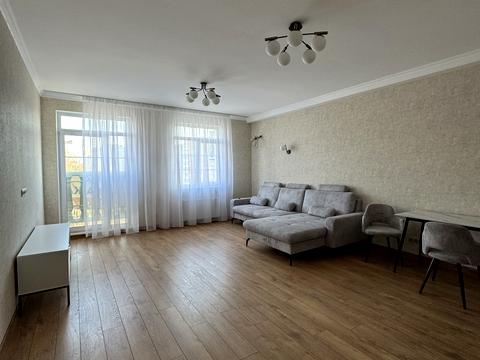 квартира за адресою Дмитра Луценка вул. (Крейсера "Аврора"), 6