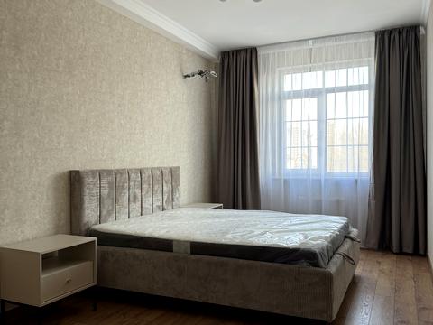 квартира за адресою Дмитра Луценка вул. (Крейсера "Аврора"), 6