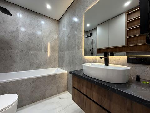 квартира по адресу Карпатська ул., (Будинок)