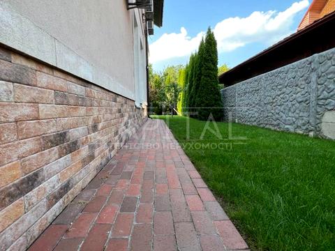 будинок за адресою Порічкова вул., 166