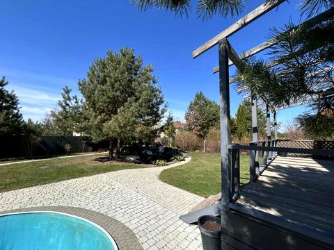 будинок за адресою Центральна