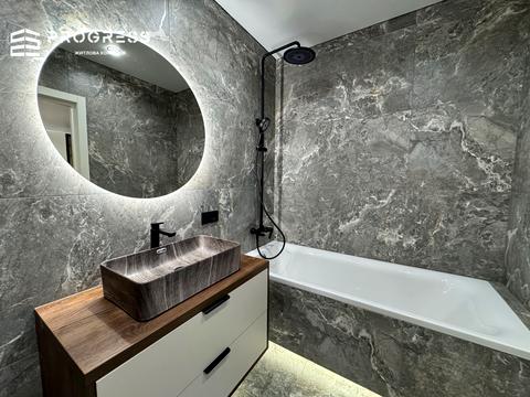 квартира за адресою Івано-Франківськ, Романа Левицького вул., (Будинок 4)