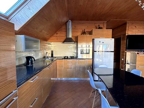 дом по адресу Черноморск (Ильичевск), Вишнёвая ул.