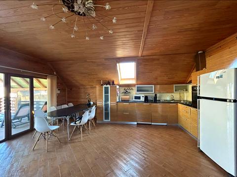 дом по адресу Черноморск (Ильичевск), Вишнёвая ул.