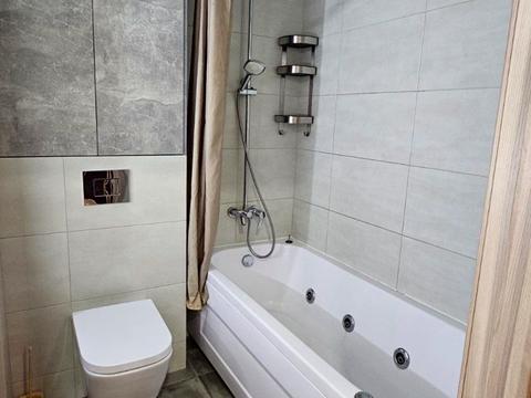 дом по адресу Черноморск (Ильичевск), Вишнёвая ул.