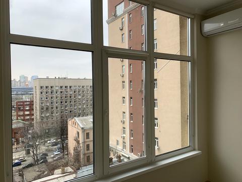 комерційна за адресою Саксаганського вул., 121