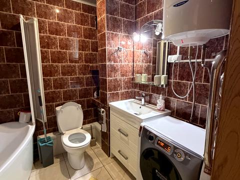 квартира за адресою Шкільна вул. (Героїв Сталінграда), 50