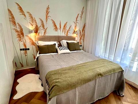 квартира за адресою Київ, Салютна вул., (Будинок 02301-02303)