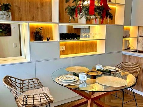 квартира за адресою Київ, Салютна вул., (Будинок 02301-02303)